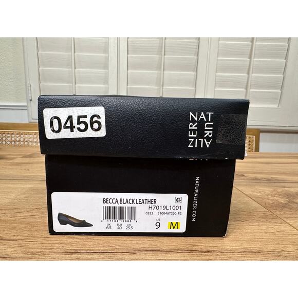Naturalizer Women's Dressy Becca Flat Black Leather 9 NIB Office Metallic Detail - Picture 13 of 15